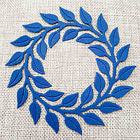 Вирубка з картону для скрапбукінгу - вінок з листочків 90х90 мм.