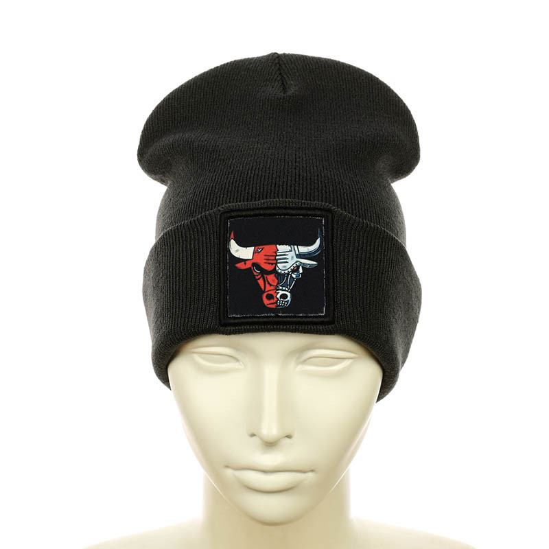 Шапка з нашивкою "Chicago Bulls" графітовий