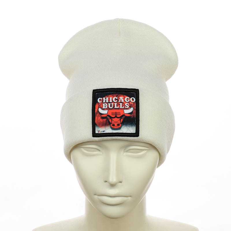 Шапка з нашивкою "Chicago Bulls" білий