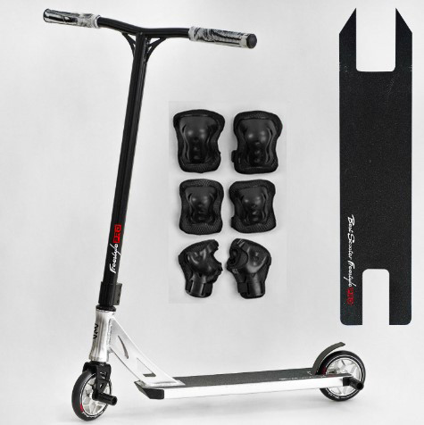 Трюковий самокат Best Scooter Freestyl система компресії HIC, діаметр коліс 120 мм, ширина керма 58 см, пеги 2