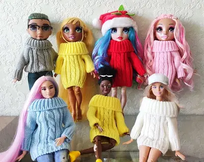 Одяг для ляльок