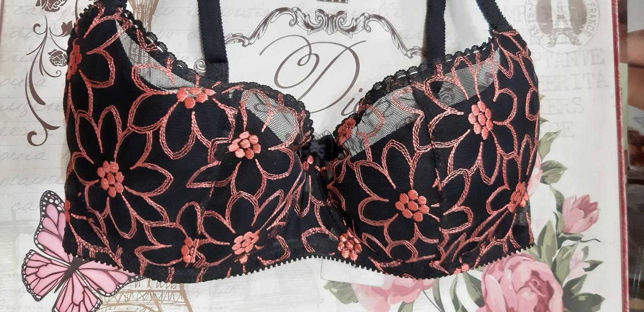 Бюстгальтер Алюр формована чашка балконет з мереживом Україна ALUR ...