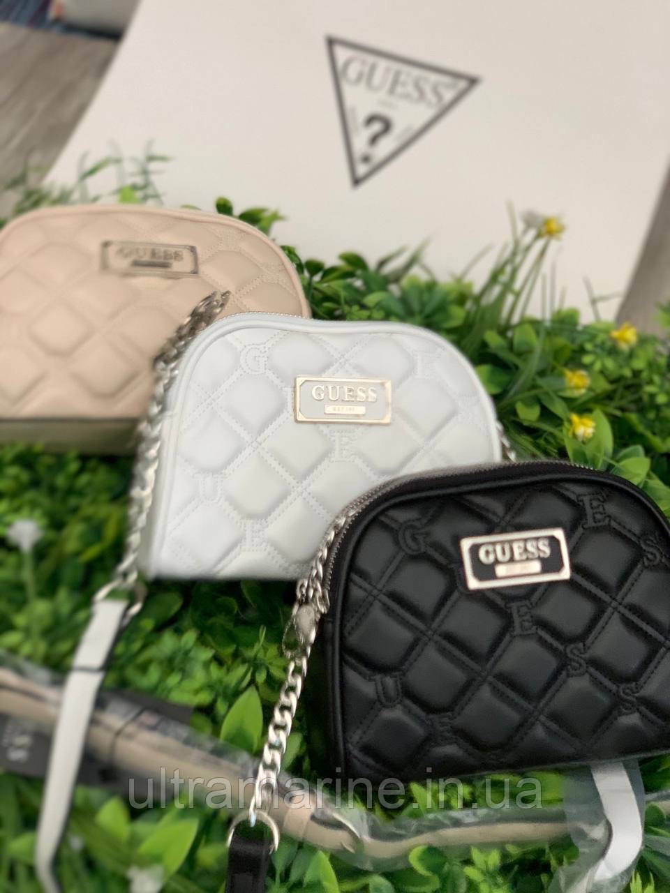Модна жіноча сумка Guess Гесс 18х20 см (чорний, білий, беж)