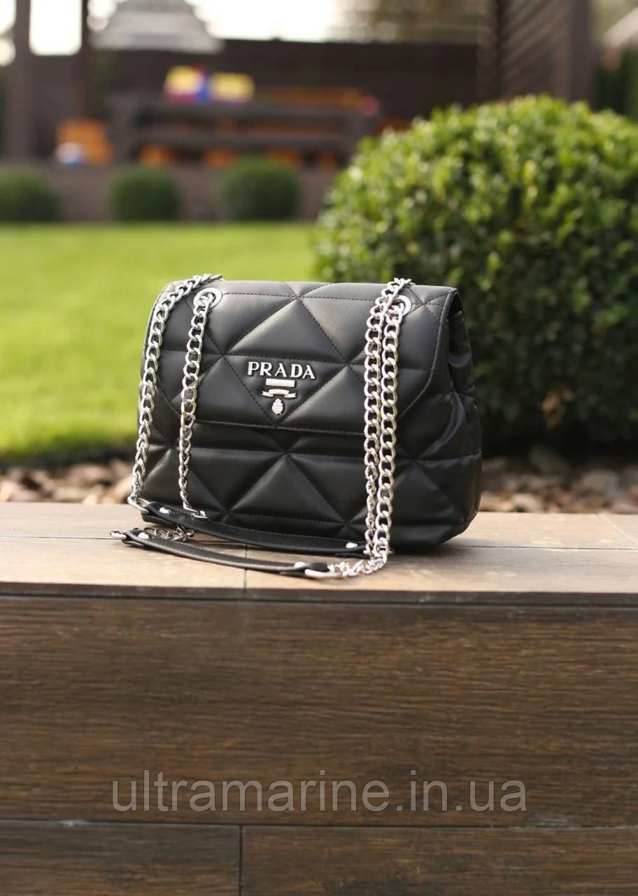 Модна жіноча чорна сумка з ручками Prada Прада