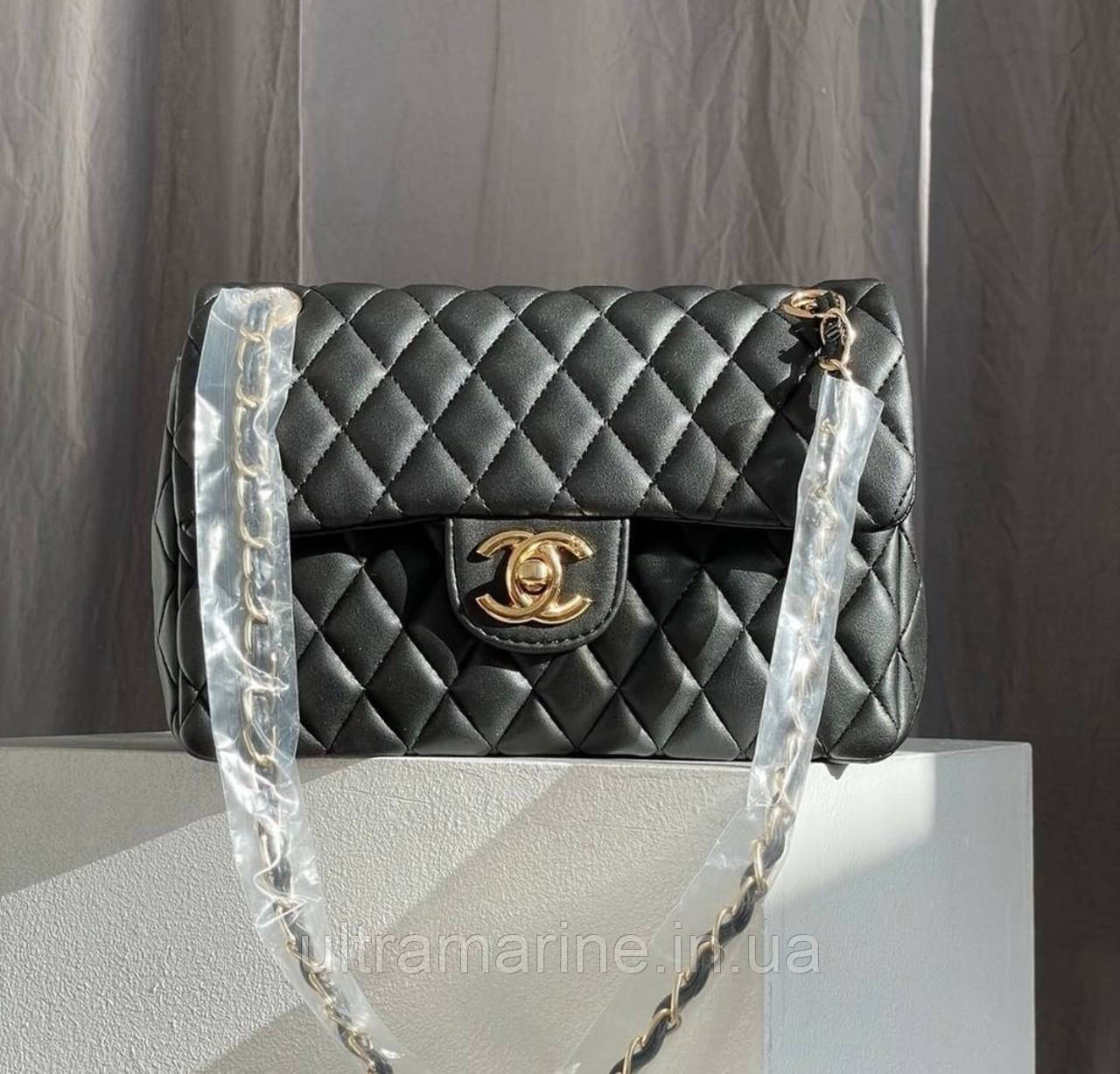 Модна жіноча чорна сумка Chanel Шанель з ручками