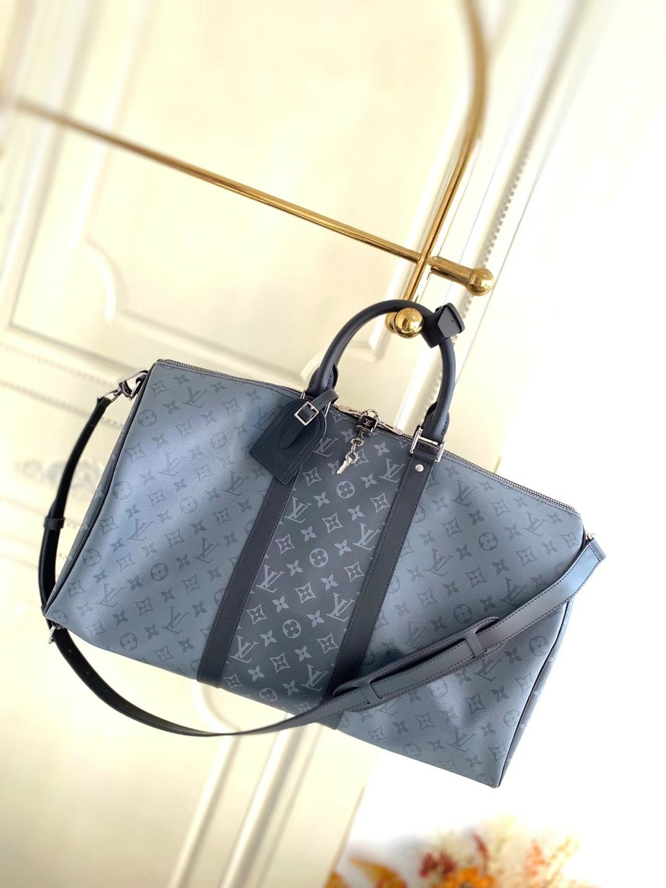 Сумка Louis Vuitton Keepall Monogram Eclipse Reverse