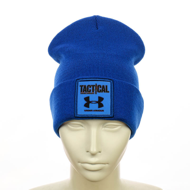 Шапка з нашивкою "Under Armur" синій
