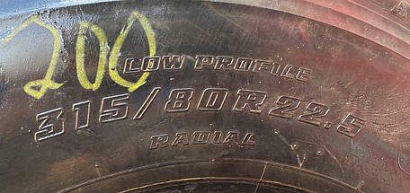 Шина б у 315/80R22.5 BRIDGESTONE НАВАРКА КАР'ЄР, фото 6