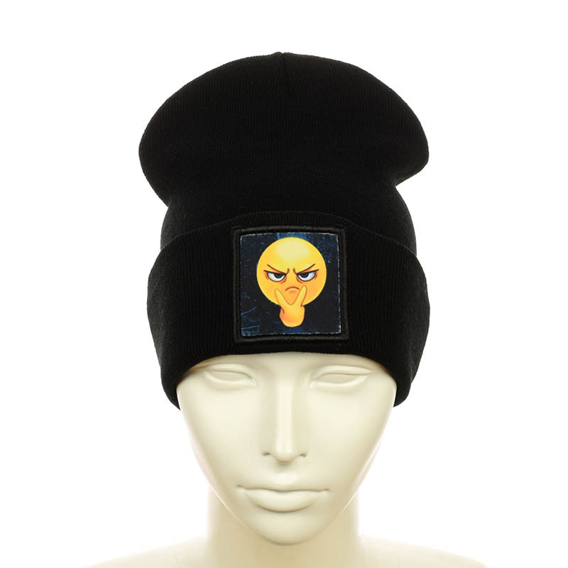 Шапка з нашивкою "Smail"  чорний