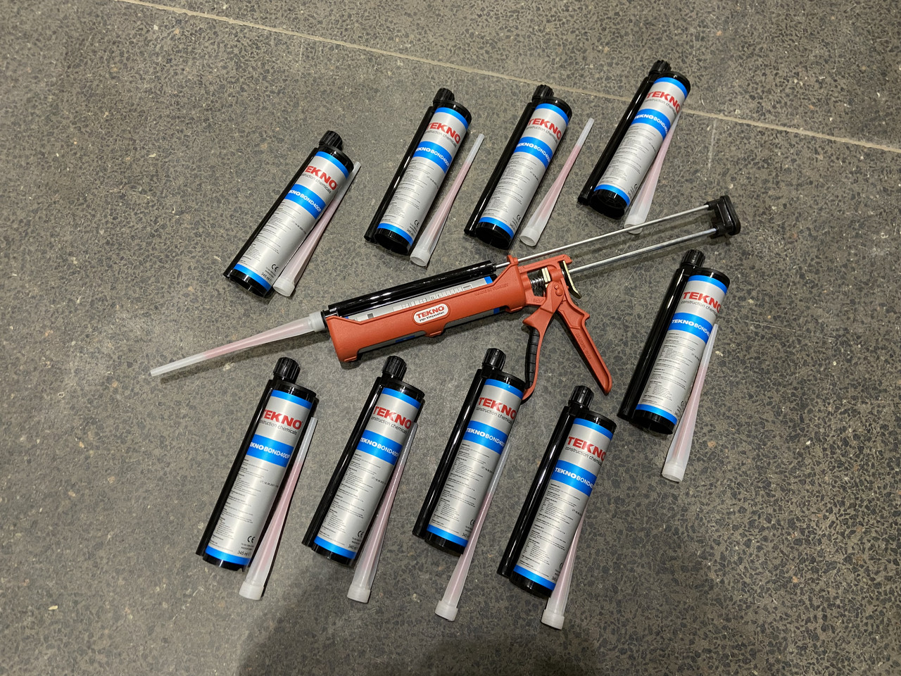 10 шт. + пістолет, поліефірний хімічний анкер Teknobond 400 P 345 мл.