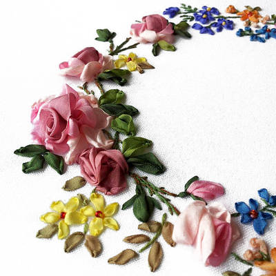 Вишивка Лентами