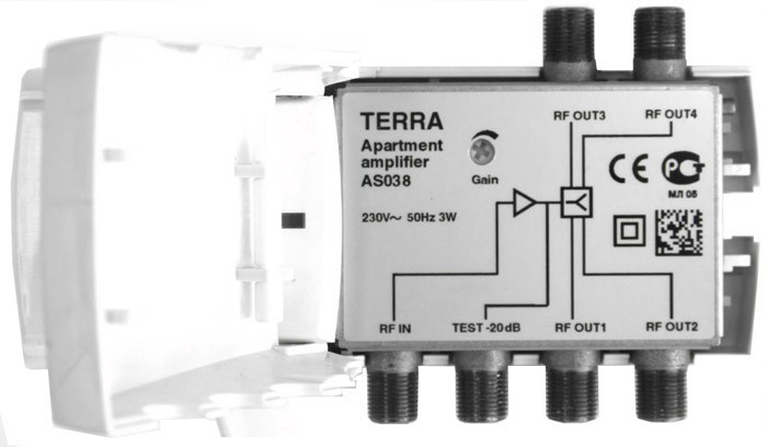 Підсилювач ТВ сигналу TERRA AS038 квартирний