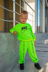 Дитячий яскравий спортивний костюм вільного крою