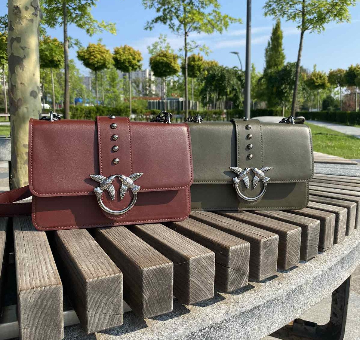 Жіноча міні клатч сумочка в стилі Pinko з пташками Маленька сумка на ланцюжку Пінко пташки бордова зелена(BRT), фото 1