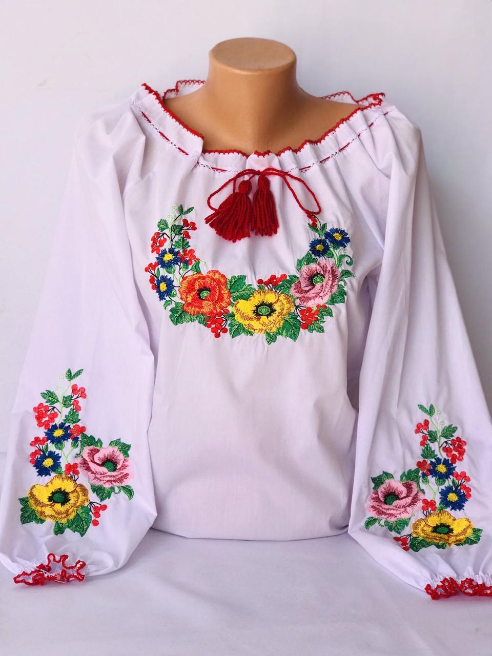 Сорочка вишиванка з різними квітами в білому кольорі 42, 44, 46