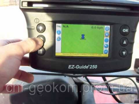 Система параллельного вождения Trimble EZ-GUIDE 250 (курсоуказатель) для трактора, опрыскивателя - фото 4 - id-p271042140