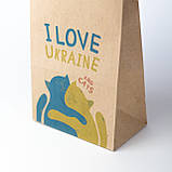 Крафт подарункові пакети 150*90*240 Патріотичні пакети з символікою "З Любов'ю до України" з дном, фото 8