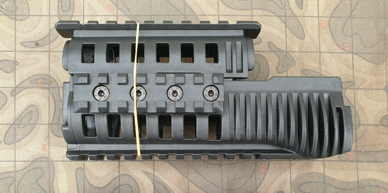 Цівка з 4 планками пікатині на АК74, фото 1