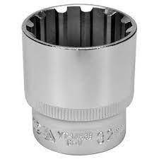 Головка торцева YATO: квадрат 1/2", SPLINE M33 мм, L= 38 мм. CrV