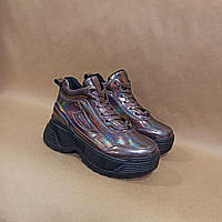 Кроссовки высокие в стиле Fila бронза на толстой черной подошве экокожа ботинки женские 38 -24.5 см