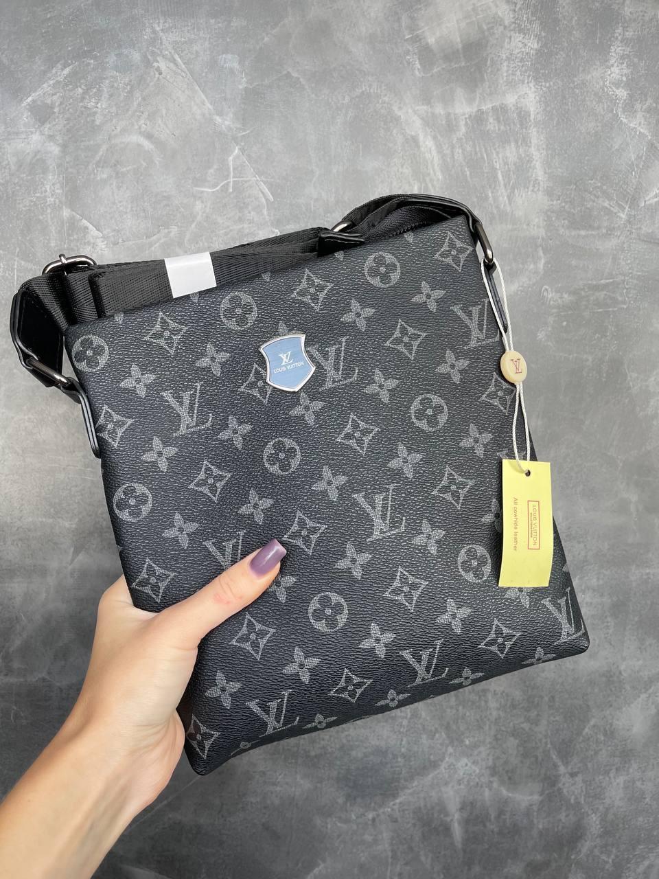 Чорна Сумка через плече Louis Vuitton