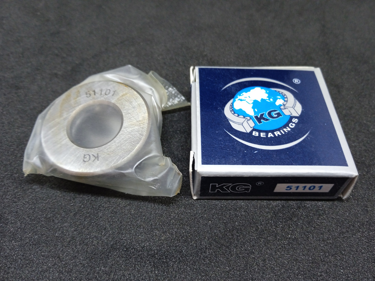 Підшипник упорний 51101, 8101 (12*26*9) KG Індія