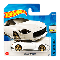 Машинка Базовая Hot Wheels Nissan Z Proto Factory Fresh 1:64 HCX34 White 1шт