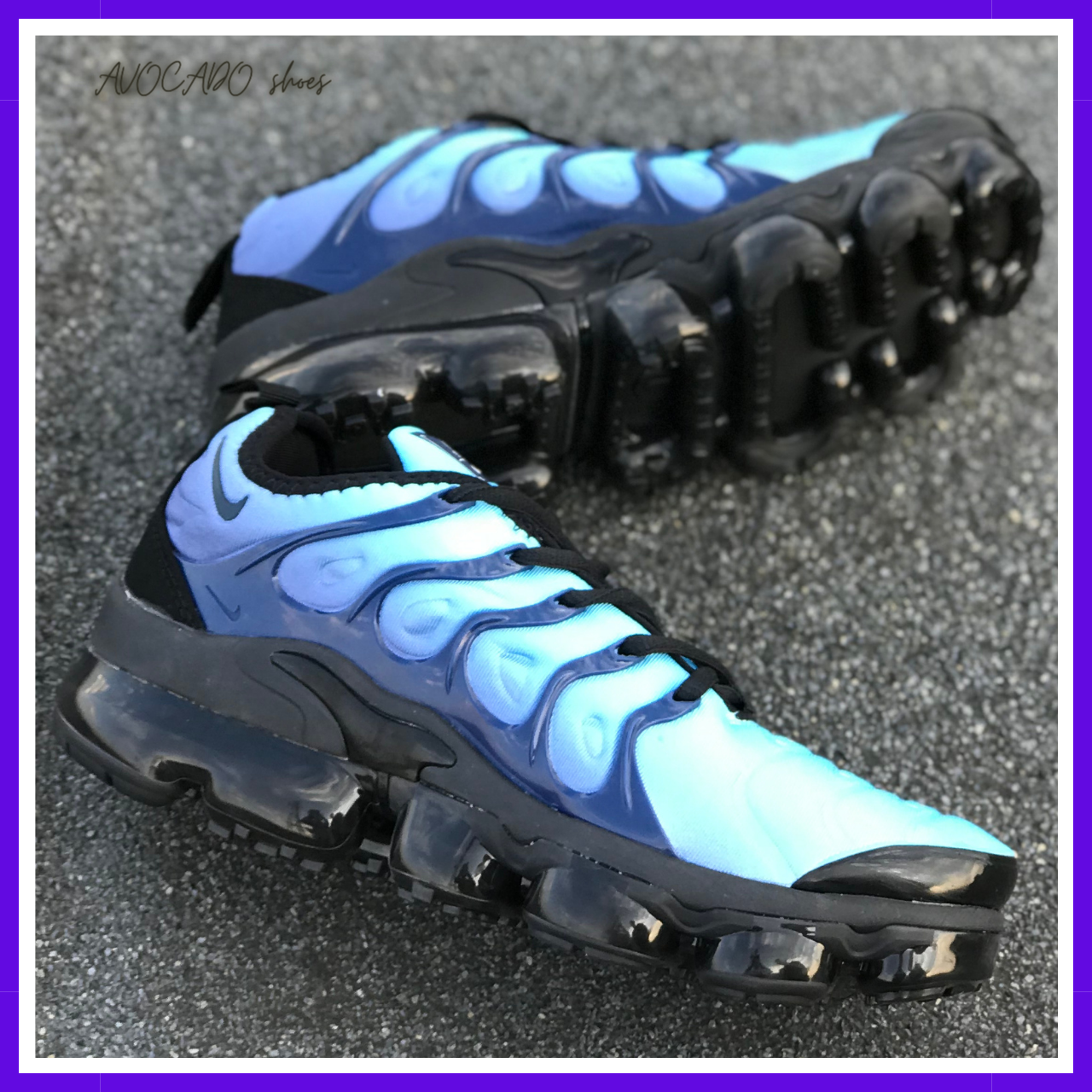 Blue and best sale green nike vapormax