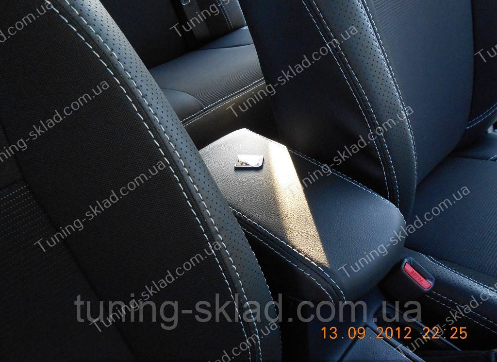 Чохли на сидіння Тойота Королла 10 (чохли з екошкіри Toyota Corolla X стиль Premium), фото 1