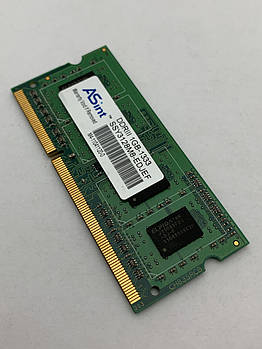 Оперативна пам'ять ssy3128m8-edjef ddr3 1333 so-dim 1gb 204p з розборки