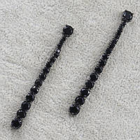 Сережки гвоздики пусеети чорні з камінням цирконами довжина 55 мм колір металу чорний 925 S