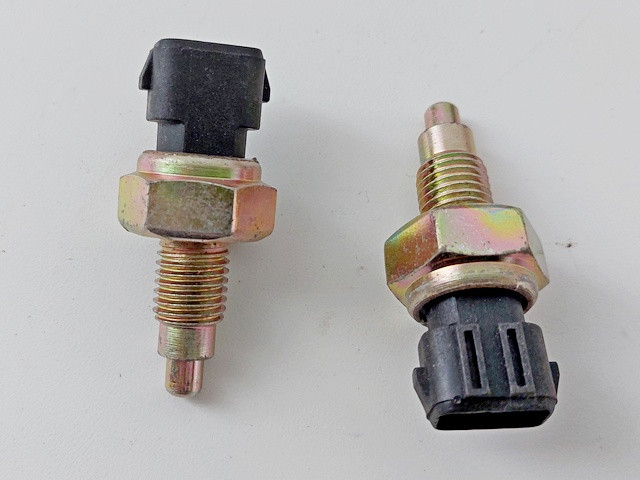 Датчик заднього ходу ZAZ-Forza 020945415AA, фото 1