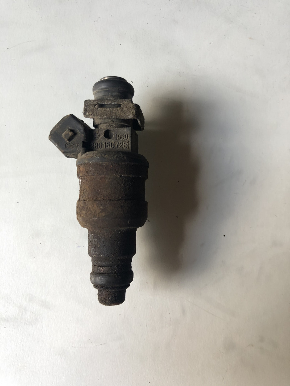 Форсунка Opel Omega A Ascona C Vectra A Kadett E 2.0 8V C20NE C20NEJ 0280150725