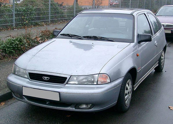 Радіатор Охолодження Daewoo Nexia від 1995 р. з двигуном 1.5, фото 4