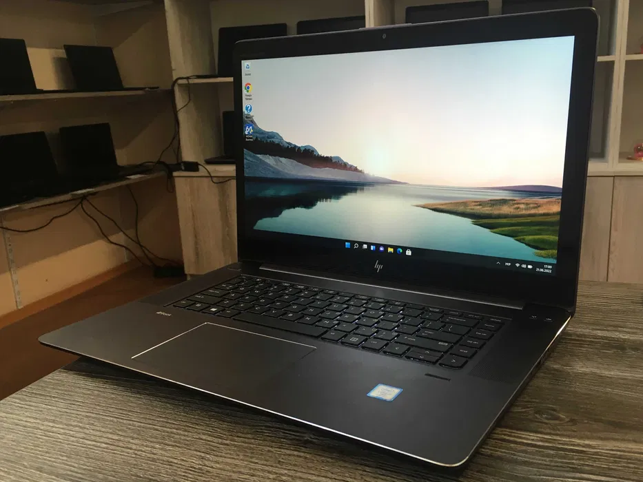 Ноутбук HP ZBook Studio G4|15.6"FHD,IPS/i7-7820HQ/32Gb