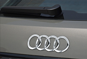 Емблема задня AUDI (Ауді) 216мм A4 (B9) A5 (F5) A6 (C7) A7 (C7) A8 (D4) Q3 (8U/F3) Q5 (8R/FY) Q7 (4L) - Хром, фото 5