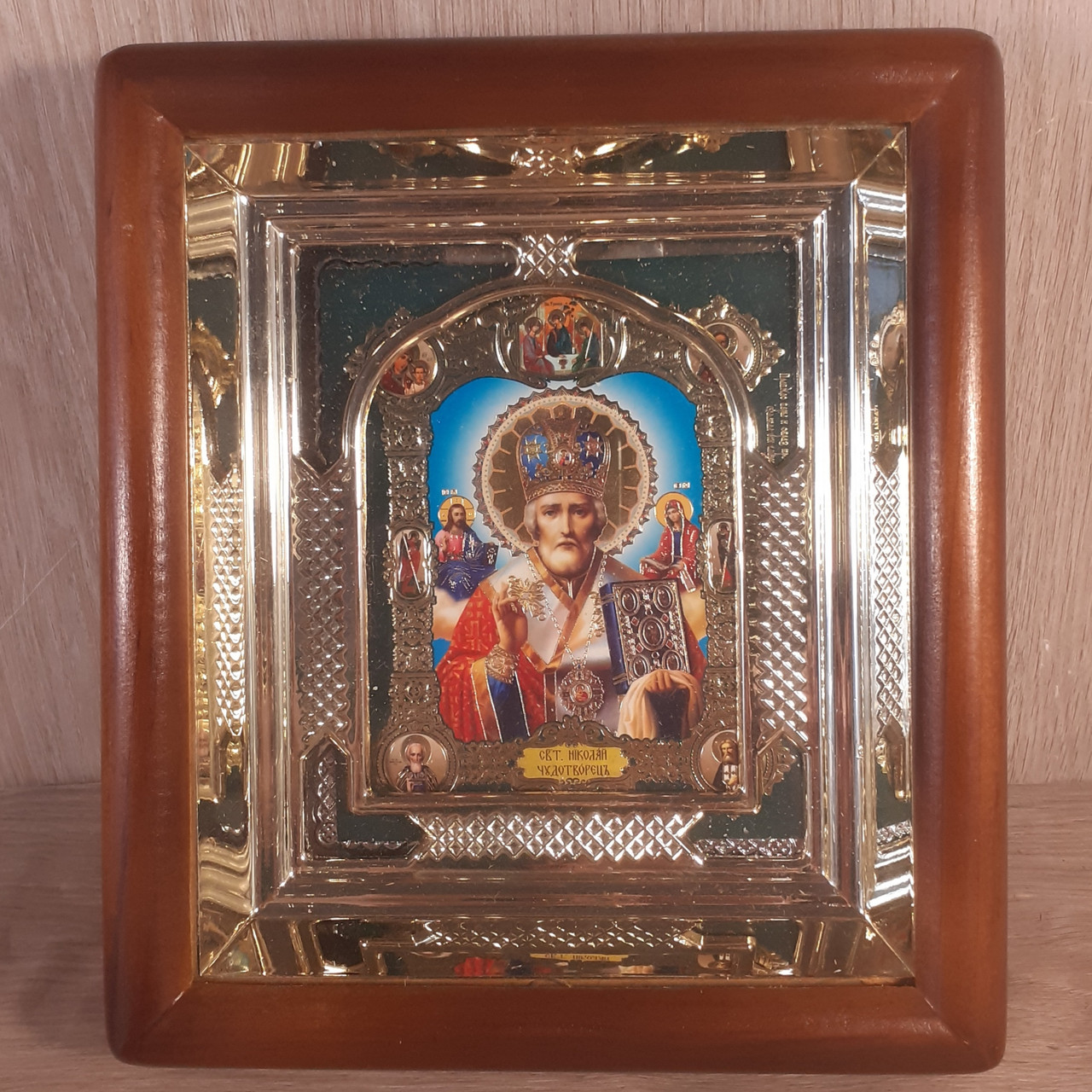 Ікона Микола Чудотворець святий, лик 10х12 см, у світлому прямому дерев'яному кіоті з арочним багетом