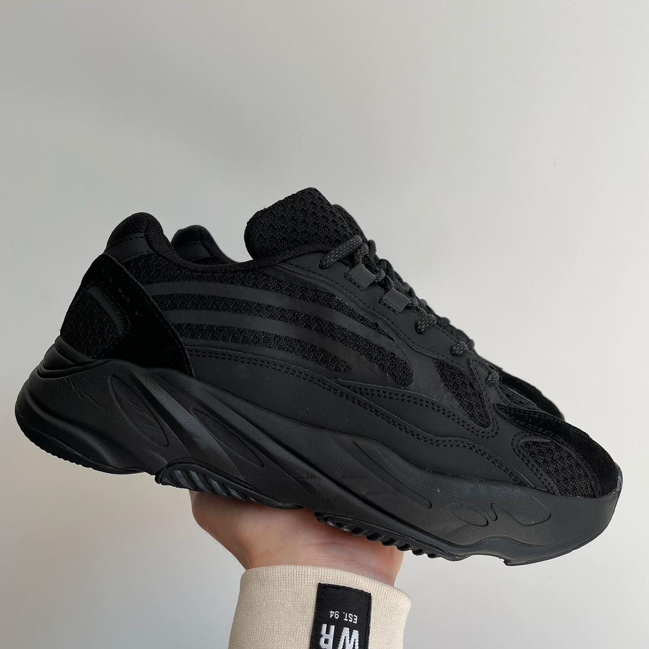 Yeezy 700 v2 sales static black