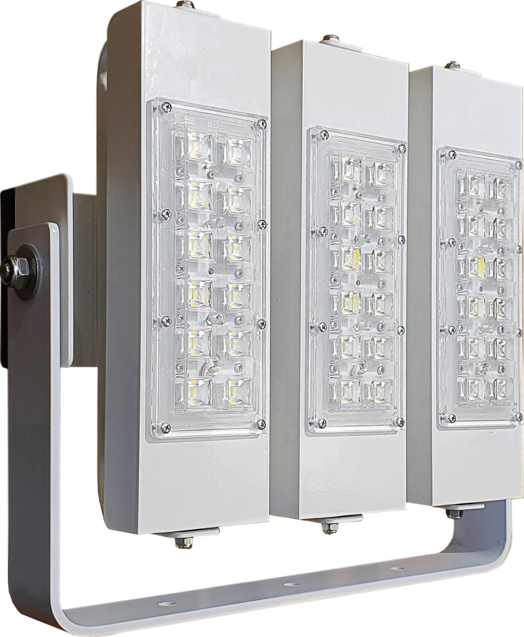 Світлодіодний прожектор MANTA TRIO-90T : 27 405 люмен, 14 000 кандел, фото 1