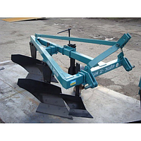 Плуг для трактора навісний двокорпусний з передплужником ПН 2-30 ПР