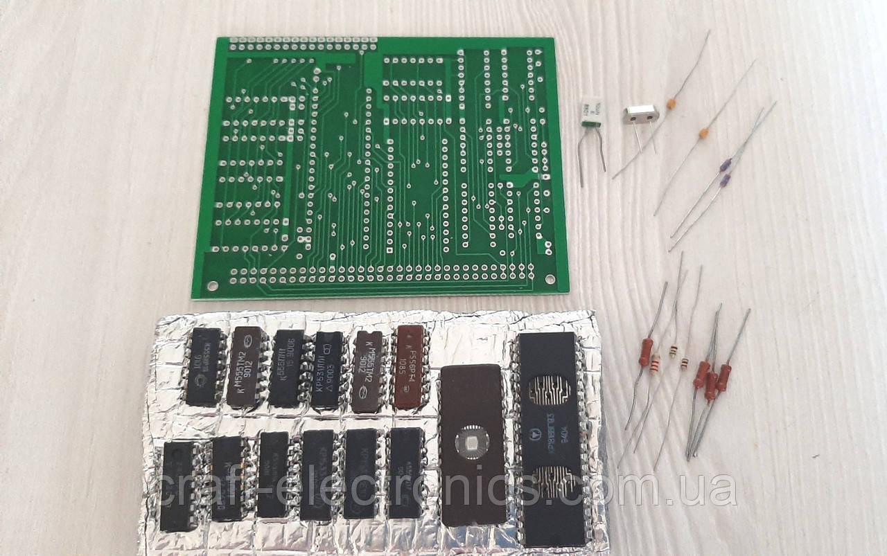 3926437890_w640_h640_392643789