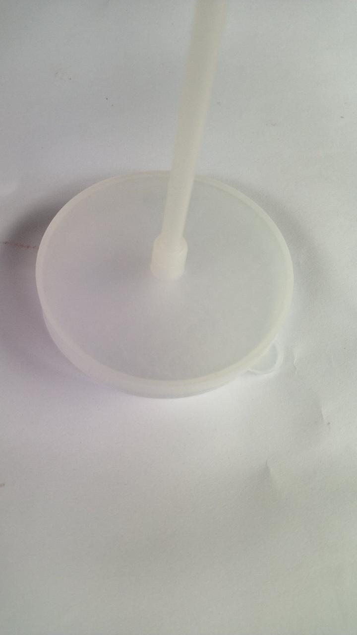 Кришка гідрозатвор на банку з трубкою для бродіння пластикова - фото 5 - id-p1661271910