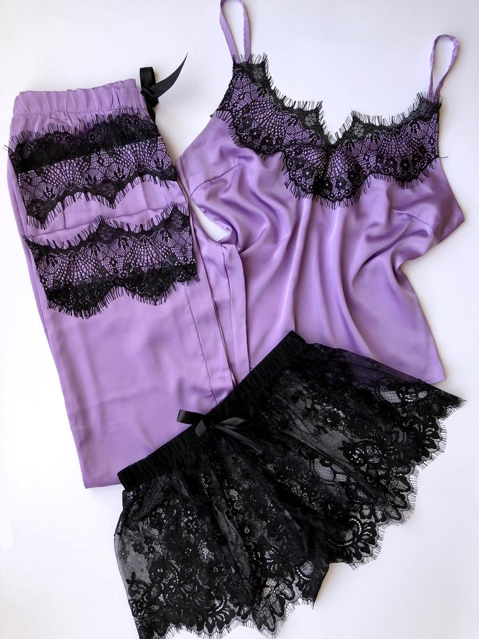 Піжама-трійка, майка-шорти-штани.