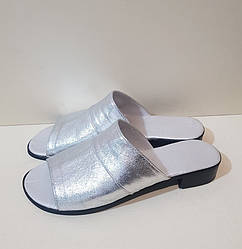 STTOPA Розміри 36-44. Шльопанці великих розмірів шкіряні. 115-3644-1 Сріблясті