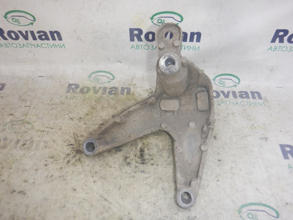 Купить Кронштейн КПП Renault LOGAN 2 2013-2020 (Рено Логан), 112531966R ...