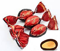 Цукерки "Мигдаль у шоколадній глазурі з какао" 1,5кг Балу