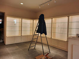 Торгове обладнання.Увага! товар цієї групи відпускається лише після оплати!