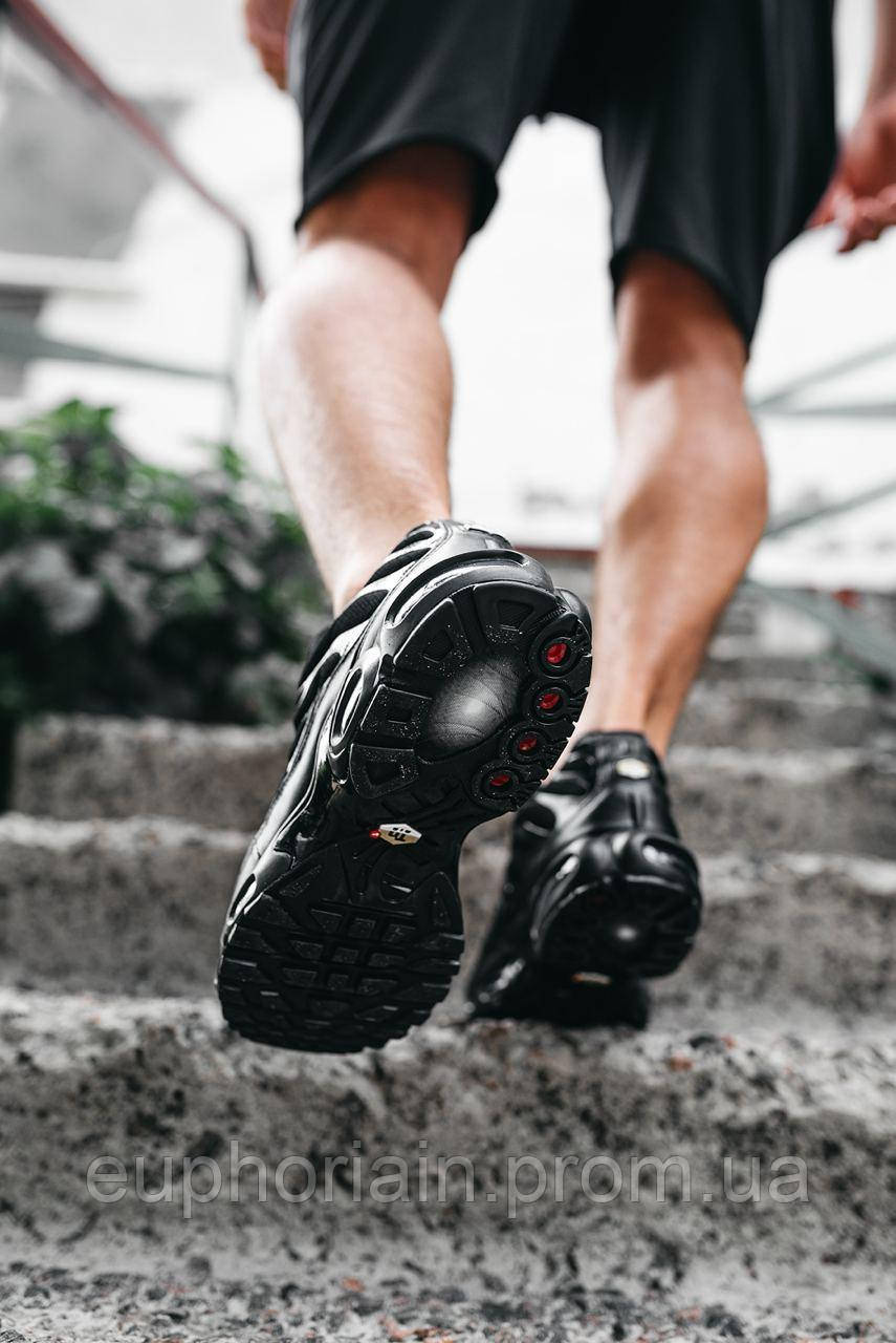 Full black best sale nike air max
