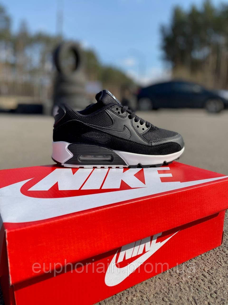 Nike air max 90 black hotsell white red