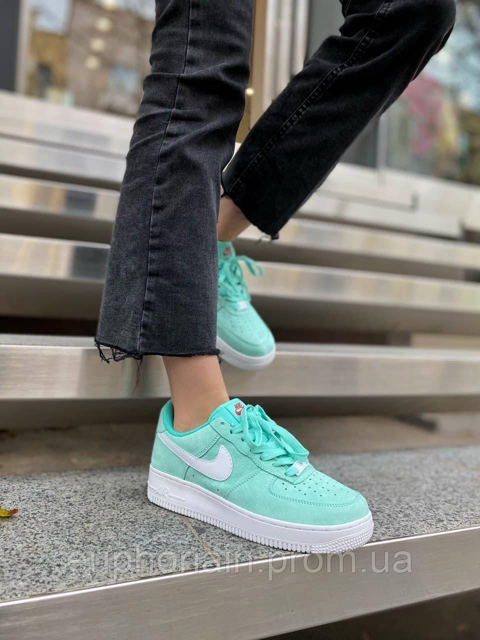 Nike Air Force 1 Green White . 3